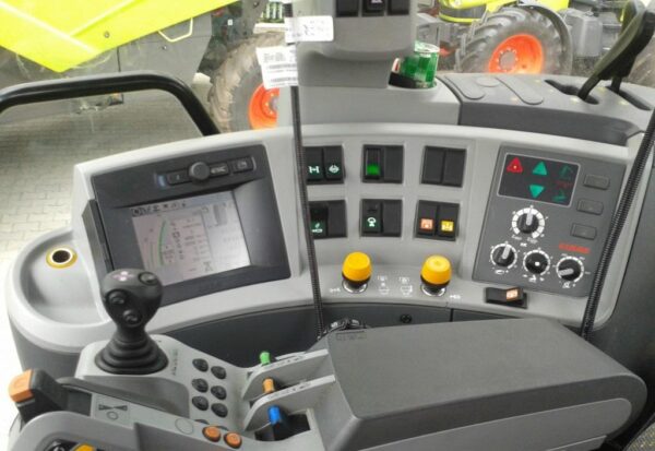 Claas Axion 840 2012