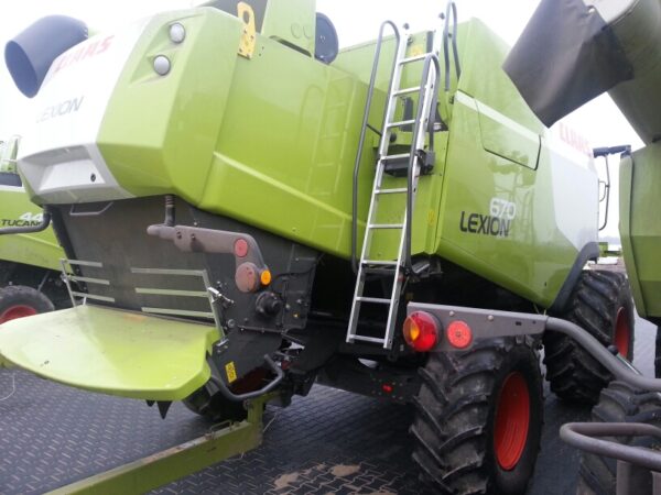 CLAAS Lexion 670 CLAAS LEXION 670,sl.1