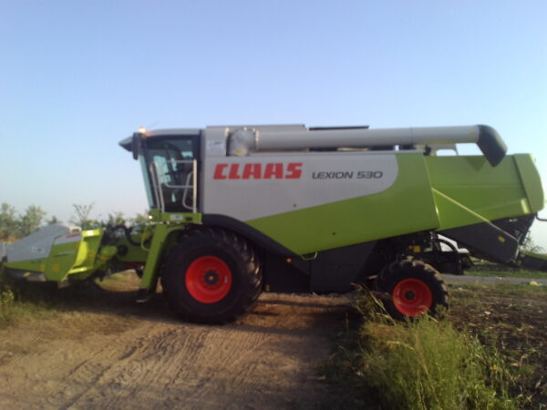CLAAS Lexion 530 u radu 2015-09-19 17.40.52