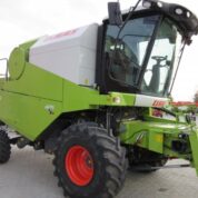 CLAAS AVERO 240