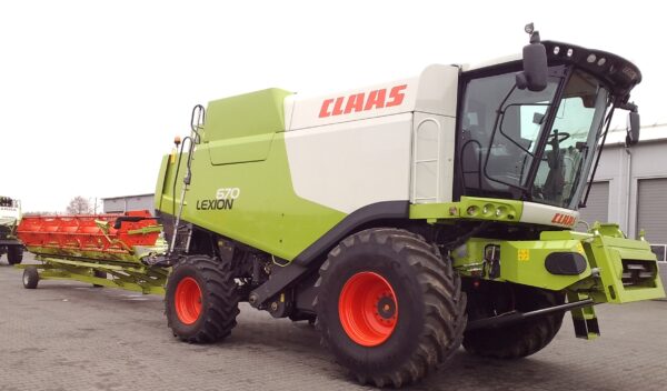 LEXION 670,2015,SL.14