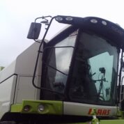 CLAAS TUCANO 320