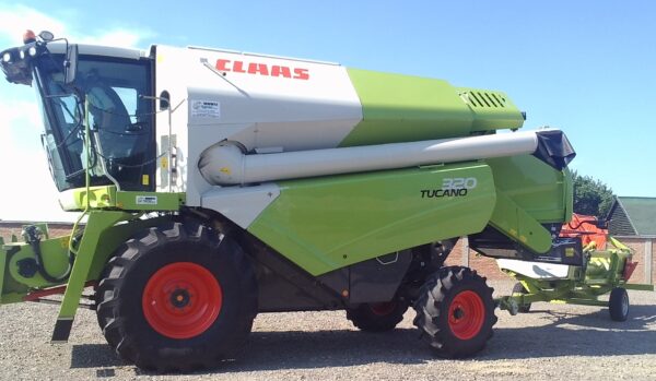 CLAAS TUCANO 320,2014,SL.4