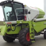 CLAAS AVERO 240