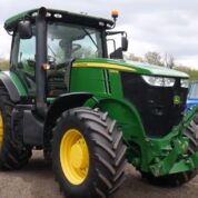 John Deere 7230 R