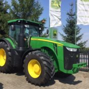 JOHN DEERE 8320R