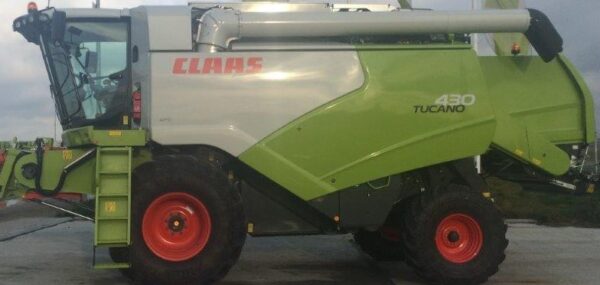 CLAAS TUCANO 430 APS