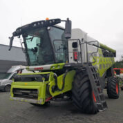 CLAAS LEXION 6800